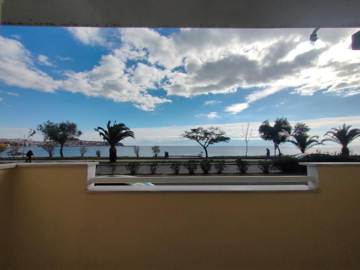 Anastasia Apartment Kavala Esterno foto